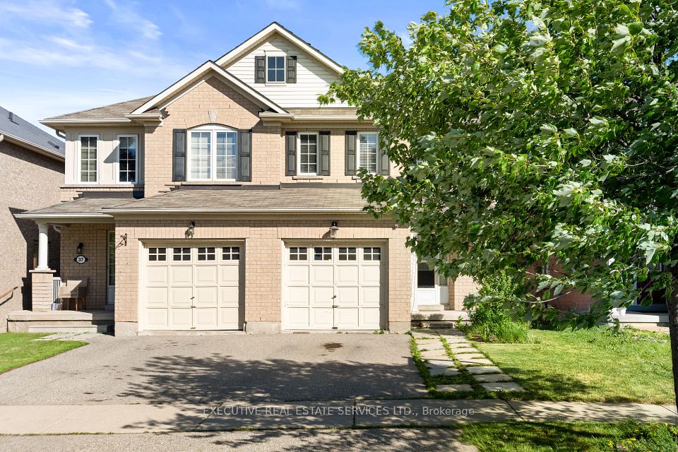 Semi-Detached  at 39 Kintyre Street, Brampton, ON L6Z 0E5, Brampton