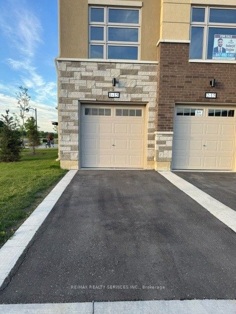 15 Fieldridge Crescent 1, Brampton, ON L6R 4G6 at 15 Fieldridge Crescent 1, Brampton, ON L6R 4G6, Brampton, ON, L6R 4G6