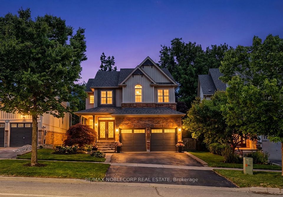 Detached at 68 Meadowglen Boulevard, Halton Hills, ON L7G 6J3, Halton Hills