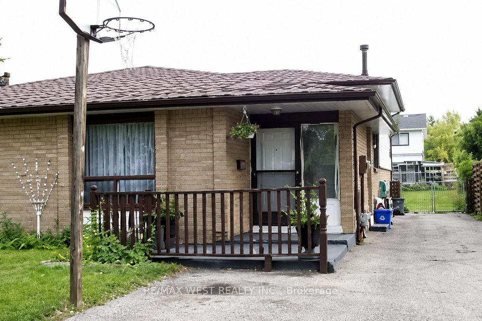 Semi-Detached  at 11 Tindale Road Upper, Brampton, ON L6V 2G9, Brampton