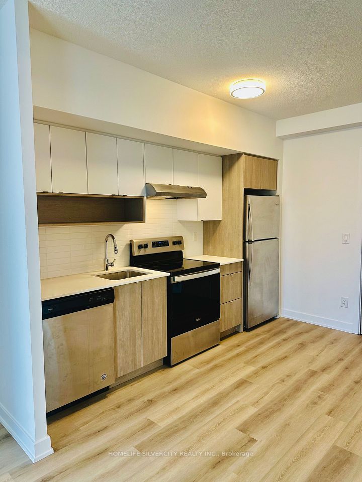 Condo Apartment at 1117 Cooke Boulevard 608, Burlington, ON L7T 0C6, Burlington