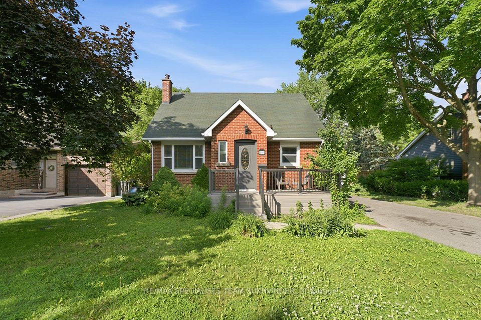 Detached at 156 Mill Street S, Brampton, ON L6Y 1T6, Brampton