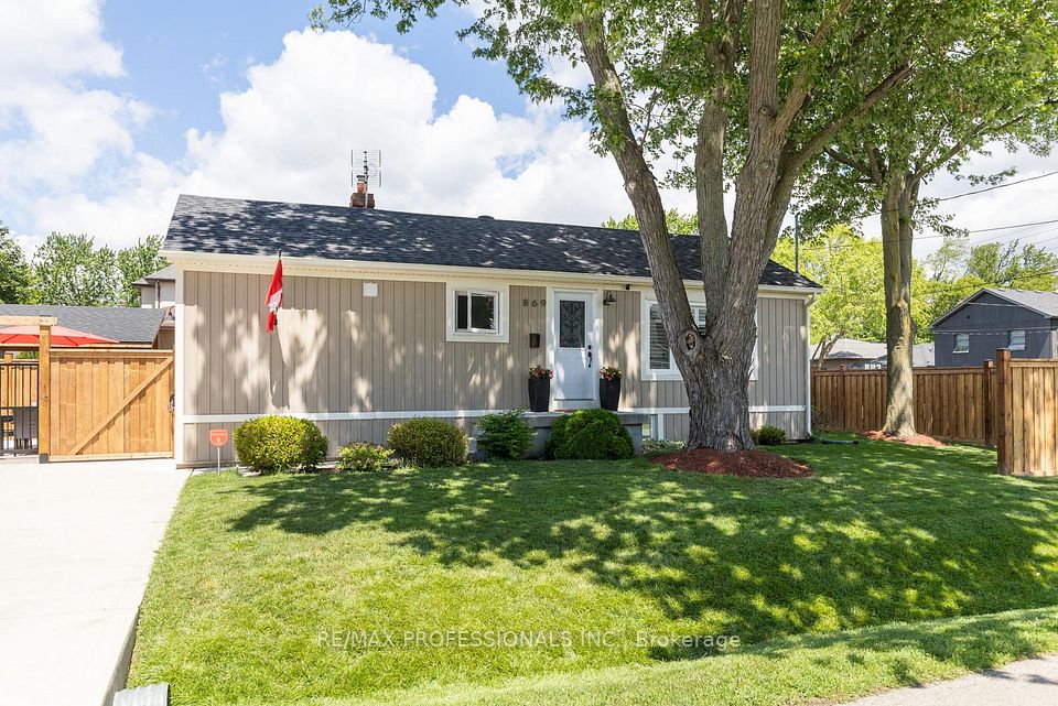 869 First Street, Mississauga, ON L5E 1A6 at 869 First Street, Mississauga, ON L5E 1A6, Mississauga, ON, L5E 1A6