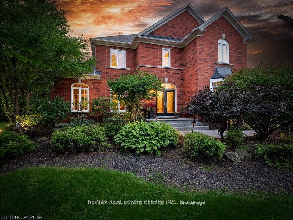 Detached at 15 Trillium Terrace, Halton Hills, ON L7J 2W8, Halton Hills