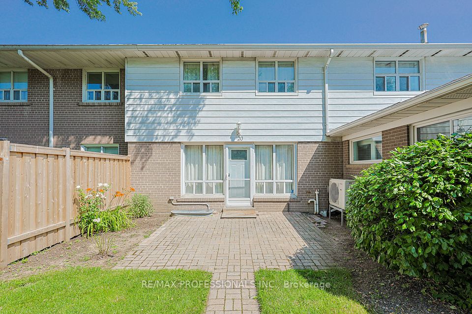 160 Carsbrooke Road 20, Toronto, ON M9C 1G9 at 160 Carsbrooke Road 20, Toronto, ON M9C 1G9, Toronto W08, ON, M9C 1G9