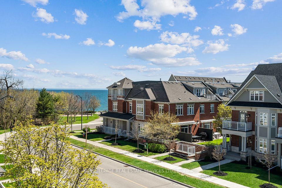 Condo Townhouse at 115 St. Lawrence Drive, Mississauga, ON L5G 4V2, Mississauga