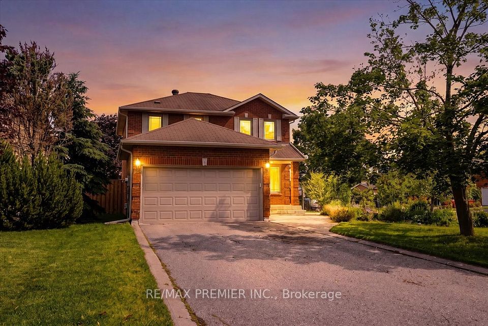 Detached at 17 Berrydown Drive, Caledon, ON L7E 1L6, Caledon