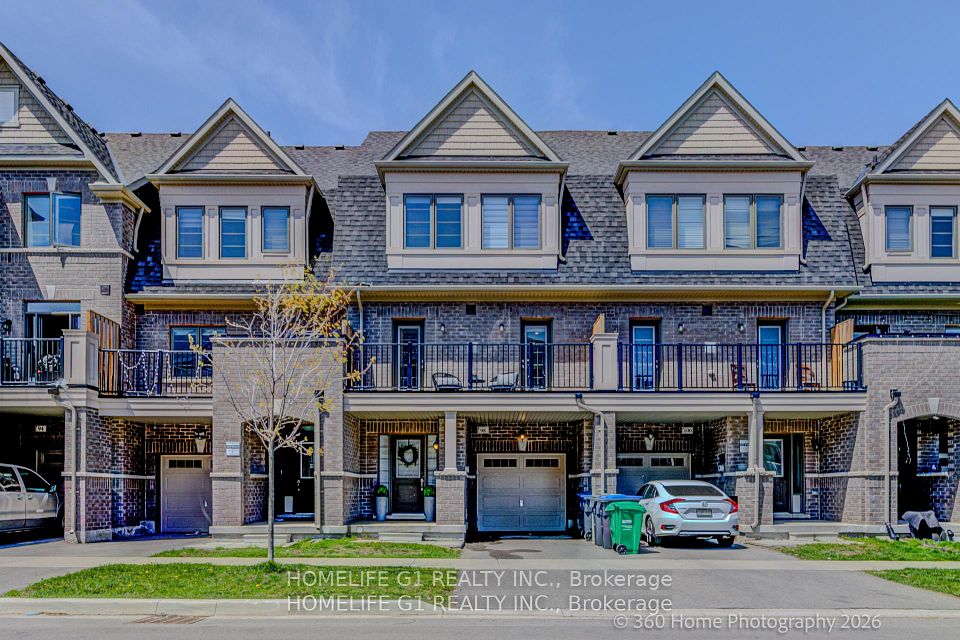 Att/Row/Townhouse at 98 Fruitvale Circle, Brampton, ON L7A 5B9, Brampton