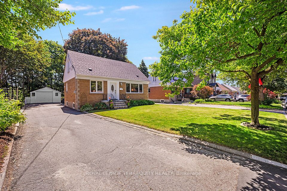 35 Jodphur Avenue, Toronto, ON M9M 2J3 at 35 Jodphur Avenue, Toronto, ON M9M 2J3, Toronto W05, ON, M9M 2J3
