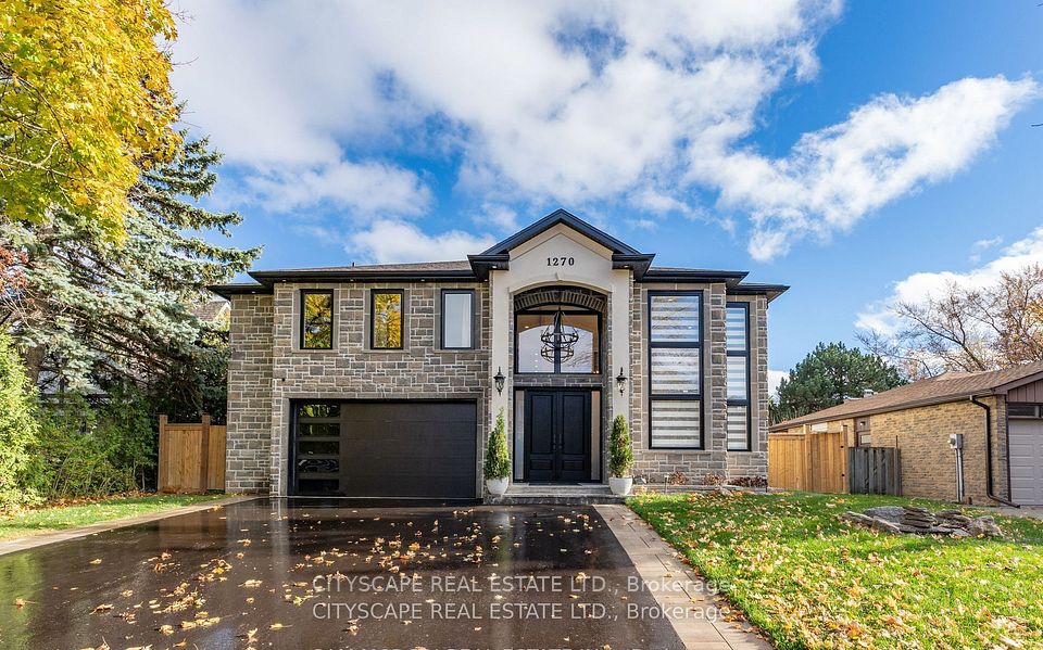 1270 Saginaw Crescent, Mississauga, ON L5H 4B8 at 1270 Saginaw Crescent, Mississauga, ON L5H 4B8, Mississauga, ON, L5H 4B8