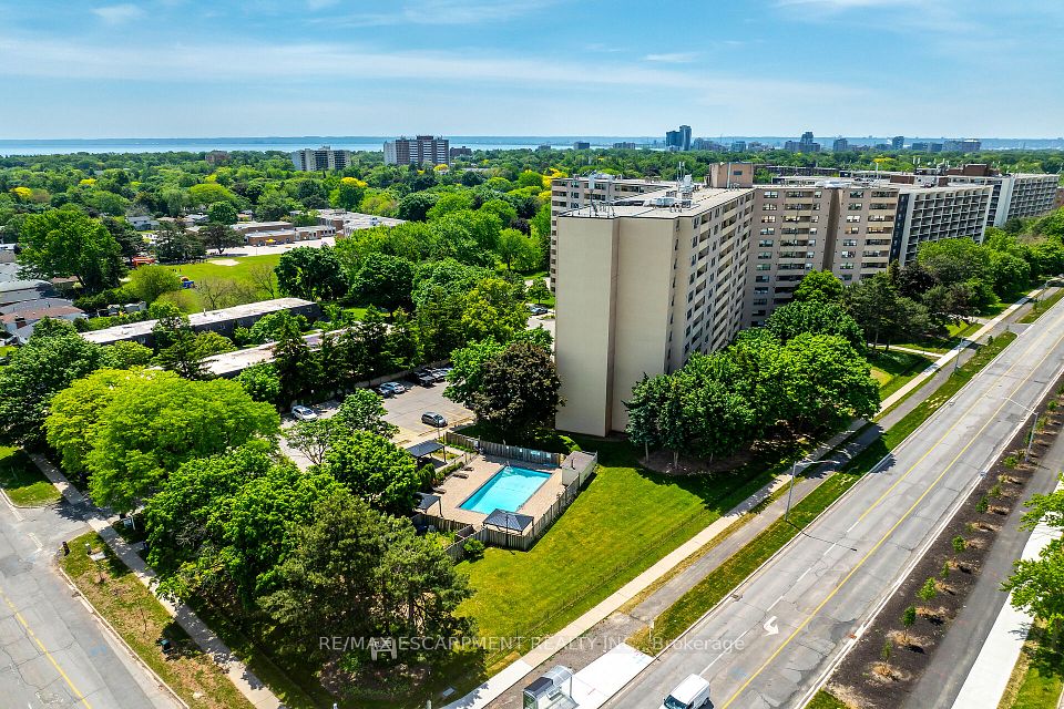 700 Dynes Road 1005, Burlington, ON L8N 3M2 at 700 Dynes Road 1005, Burlington, ON L8N 3M2, Burlington, ON, L8N 3M2