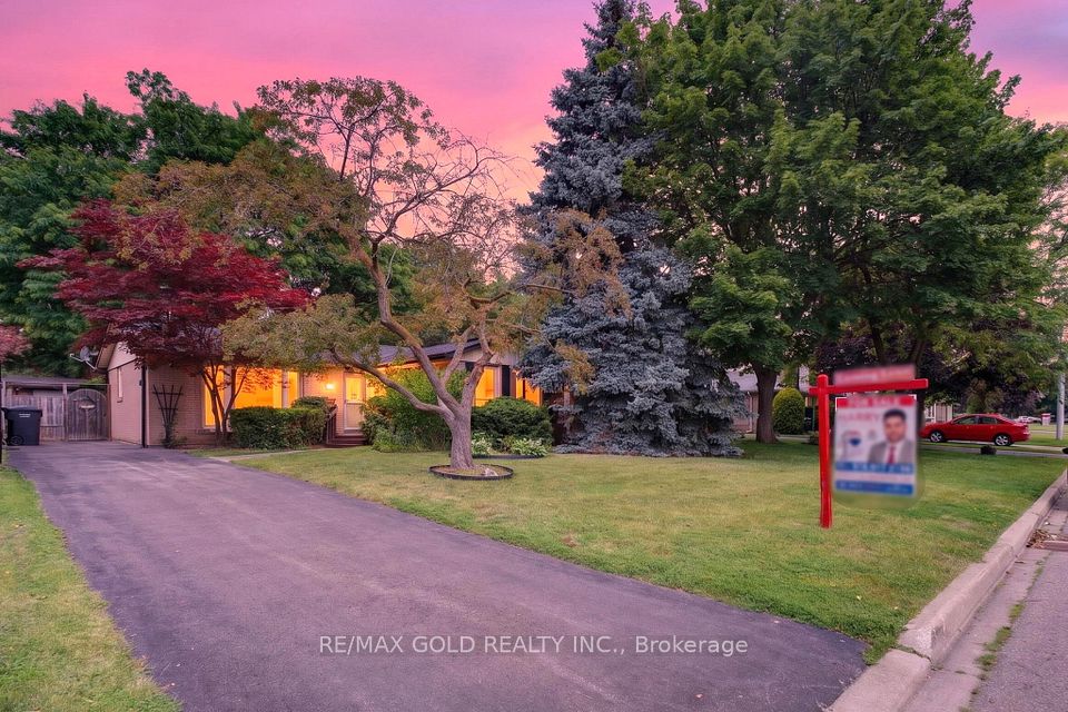 17 Duke Road, Brampton, ON L6T 3J9 at 17 Duke Road, Brampton, ON L6T 3J9, Brampton, ON, L6T 3J9