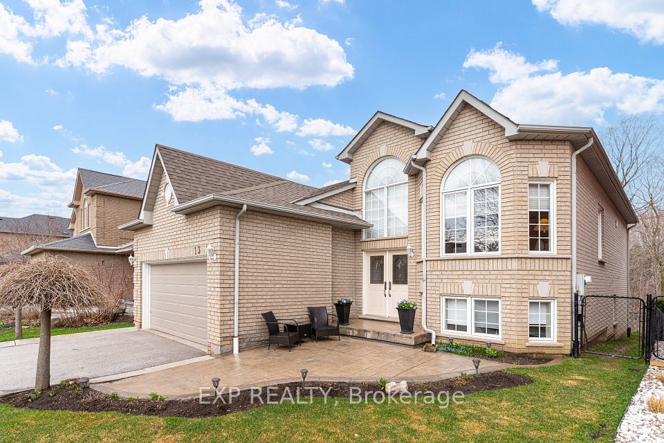 13 Blueberry Hill Court, Caledon, ON L7E 1S3 at 13 Blueberry Hill Court, Caledon, ON L7E 1S3, Caledon, ON, L7E 1S3