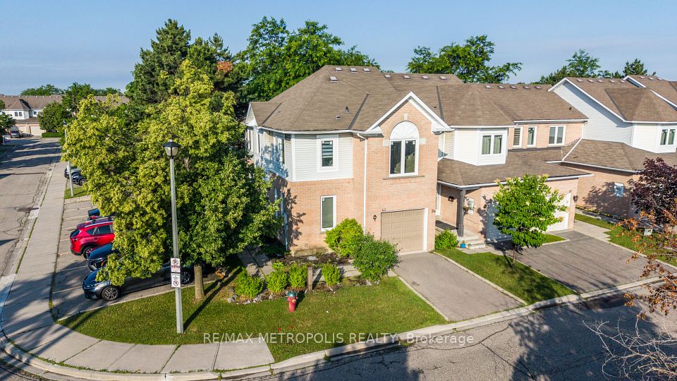 63 Wickstead Court, Brampton, ON L6R 1N8 at 63 Wickstead Court, Brampton, ON L6R 1N8, Brampton, ON, L6R 1N8