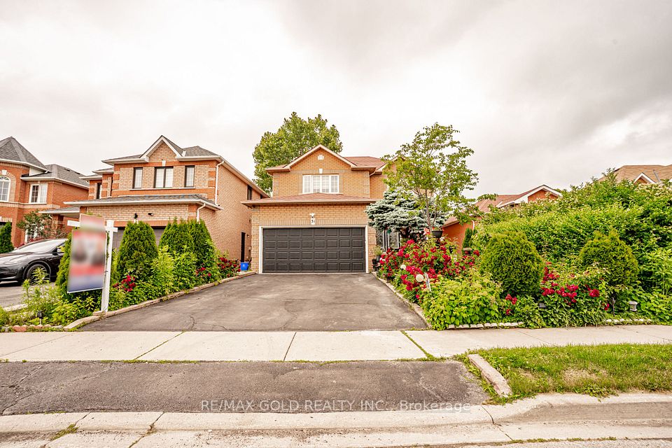 31 Colleyville Street, Brampton, ON L7A 1G8 at 31 Colleyville Street, Brampton, ON L7A 1G8, Brampton, ON, L7A 1G8