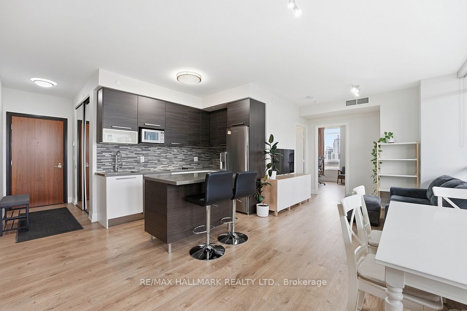 36 Park Lawn Road 710, Toronto, ON M8Y 0E5 at 36 Park Lawn Road 710, Toronto, ON M8Y 0E5, Toronto W06, ON, M8Y 0E5