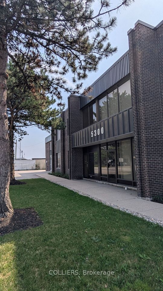 5300 Bradco Boulevard Opt. 1, Mississauga, ON L4W 1G7