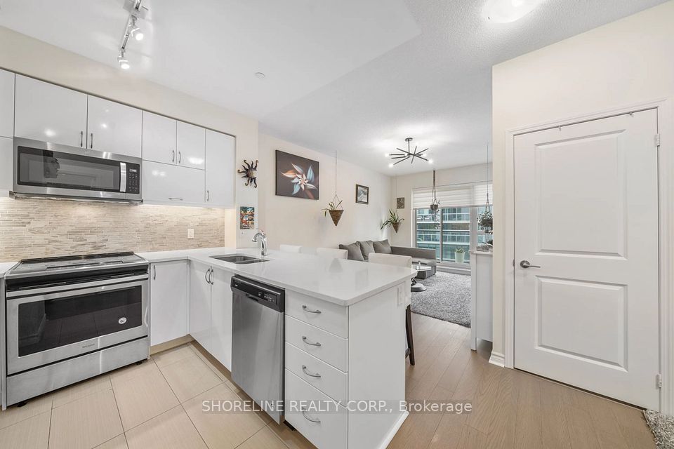 39 Annie Craig Drive 1502, Toronto, ON M8V 0A4 at 39 Annie Craig Drive 1502, Toronto, ON M8V 0A4, Toronto W06, ON, M8V 0A4
