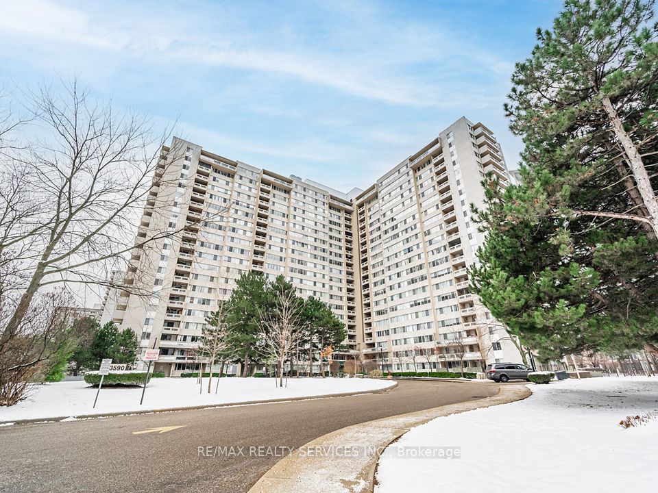 3590 Kaneff Crescent 1108, Mississauga, ON L5A 3X3 at 3590 Kaneff Crescent 1108, Mississauga, ON L5A 3X3, Mississauga, ON, L5A 3X3