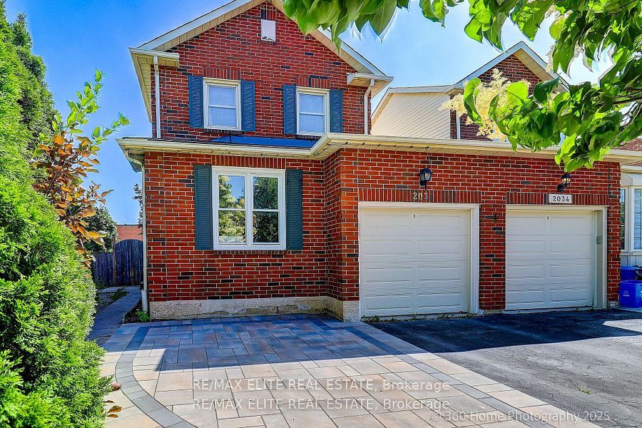 Semi-Detached at 2032 Glenada Crescent, Oakville, ON L6H 4M5, Oakville