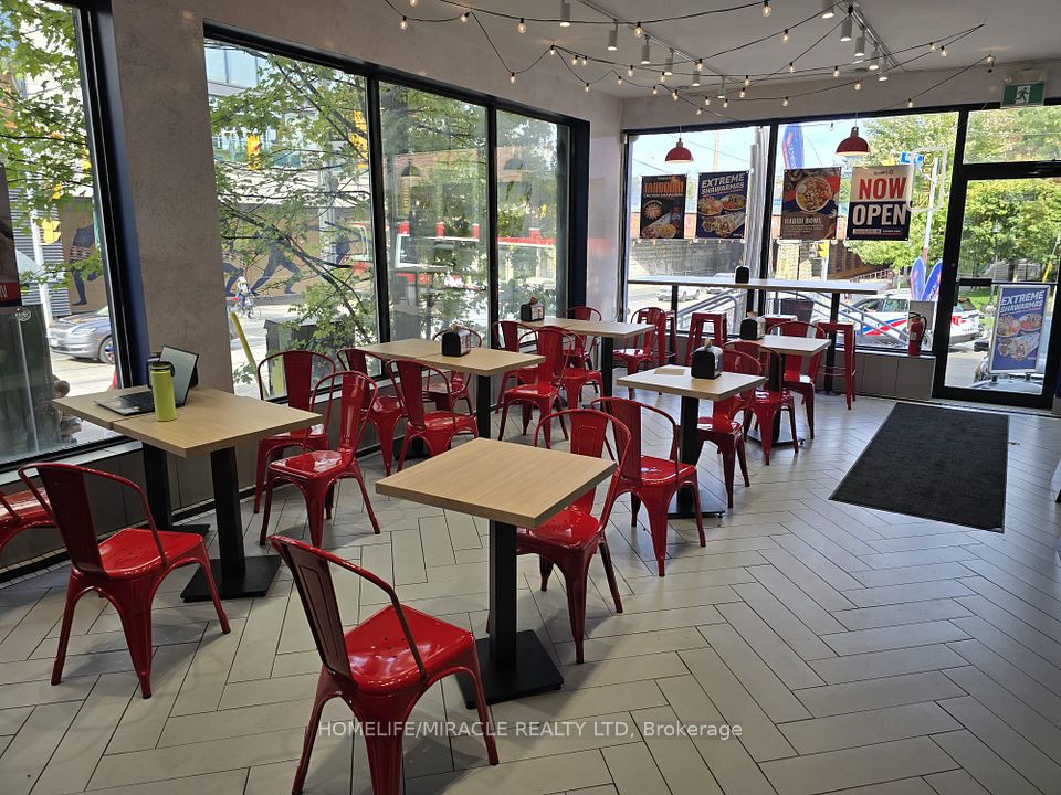 124 Atlantic Avenue, Toronto, ON M6K 1X9