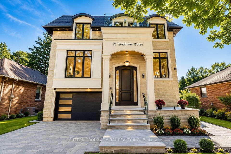 25 Yorkview Drive, Toronto, ON M8Z 2G1 at 25 Yorkview Drive, Toronto, ON M8Z 2G1, Toronto W07, ON, M8Z 2G1