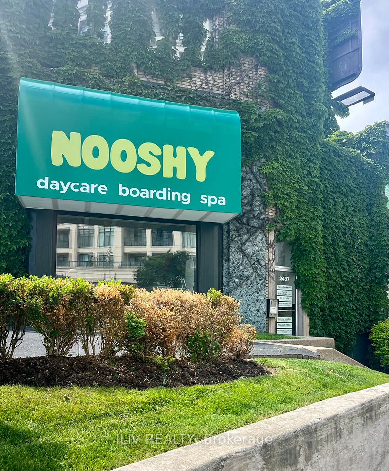 2487 Bloor Street W Suite 6, Toronto, ON M6S 1R5