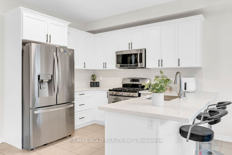 569 Miller Way, Milton, ON L9T 8L8 at 569 Miller Way, Milton, ON L9T 8L8, Milton, ON, L9T 8L8