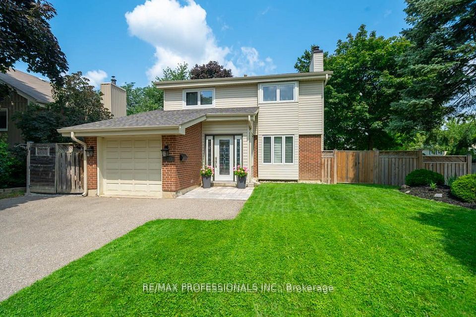 4199 Gayling Gardens, Mississauga, ON L5L 1Z8 at 4199 Gayling Gardens, Mississauga, ON L5L 1Z8, Mississauga, ON, L5L 1Z8