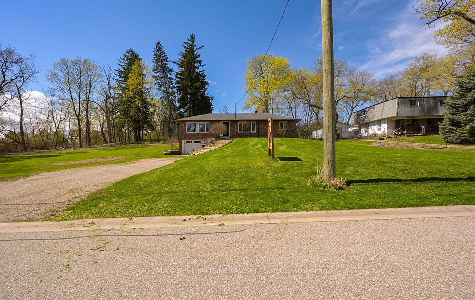 10 Victoria Street, Caledon, ON L7C 1G7 at 10 Victoria Street, Caledon, ON L7C 1G7, Caledon, ON, L7C 1G7