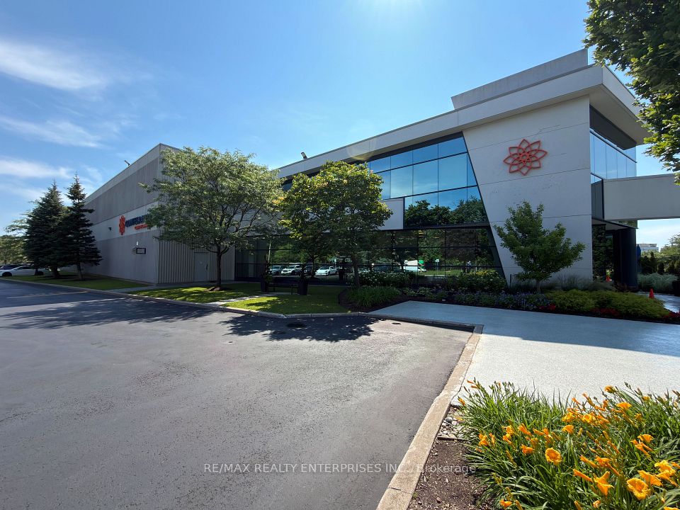 2770 Plymouth Drive, Oakville, ON L6H 6Y4