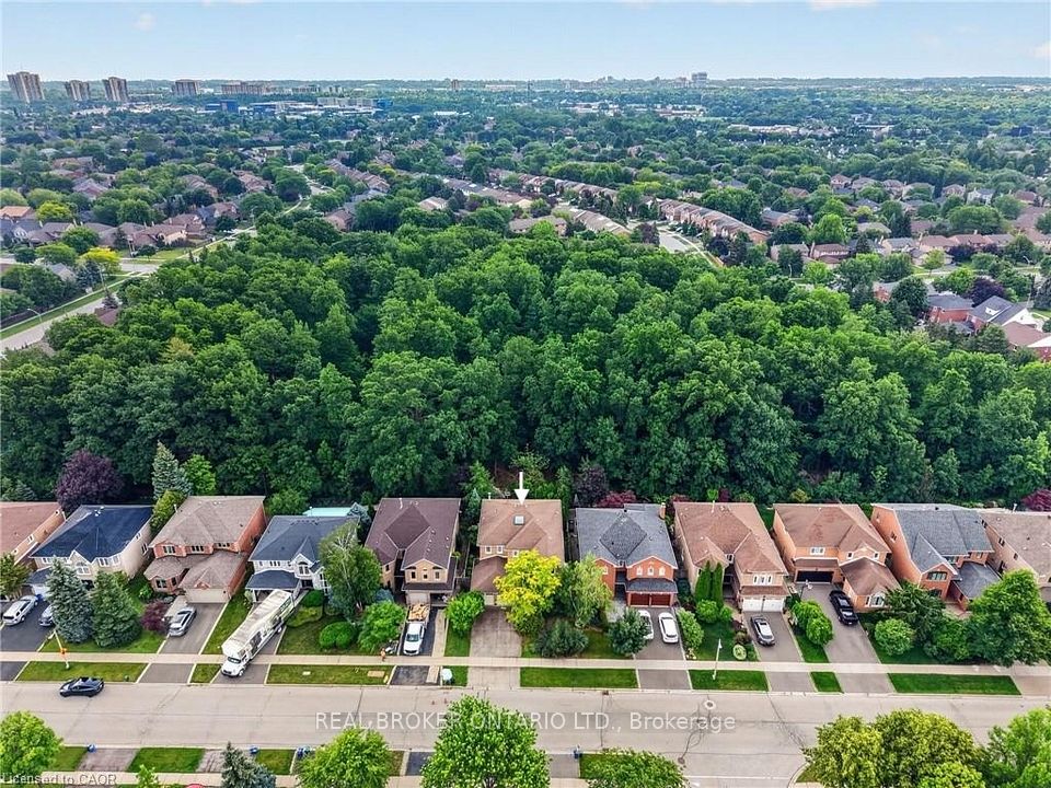 2152 Grand Ravine Drive, Oakville, ON L6H 6B3 at 2152 Grand Ravine Drive, Oakville, ON L6H 6B3, Oakville, ON, L6H 6B3