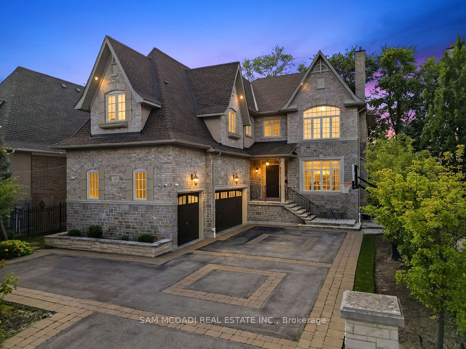 725 Queensway N/A W, Mississauga, ON L5C 1A7 at 725 Queensway N/A W, Mississauga, ON L5C 1A7, Mississauga, ON, L5C 1A7