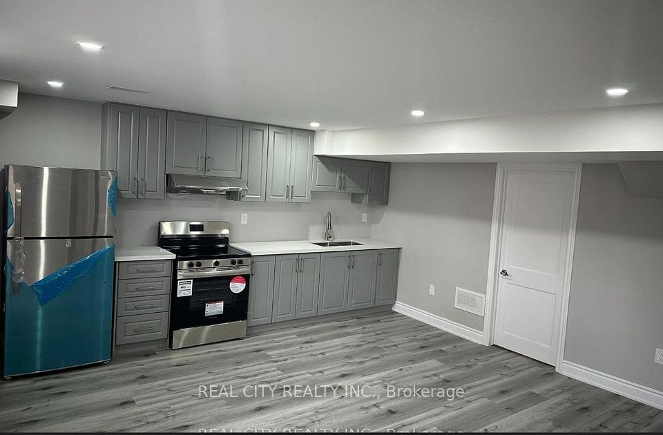 Detached at 106 Benadir Avenue #bsmnt, Caledon, ON L7C 4E7, Caledon