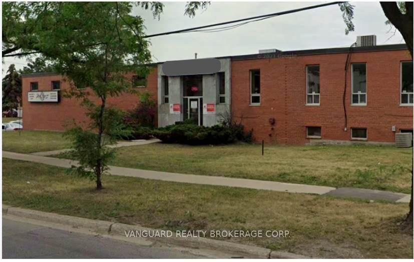 185 Toryork Drive, Toronto, ON M9L 1X6