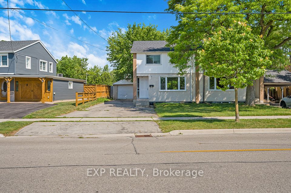 132 Heslop Road, Milton, ON L9T 1B4 at 132 Heslop Road, Milton, ON L9T 1B4, Milton, ON, L9T 1B4