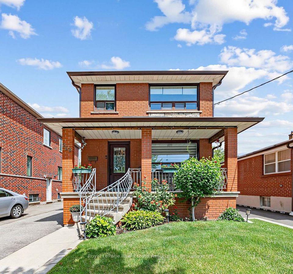 256 John Street, Toronto, ON M9N 1K2 at 256 John Street, Toronto, ON M9N 1K2, Toronto W04, ON, M9N 1K2
