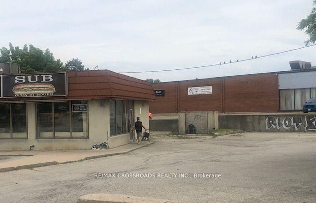 2100 Dundas Street E, Mississauga, ON L4X 1L9