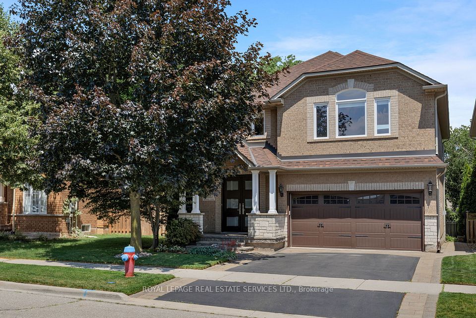 2261 Grouse Lane, Oakville, ON L6M 3Z8 at 2261 Grouse Lane, Oakville, ON L6M 3Z8, Oakville, ON, L6M 3Z8