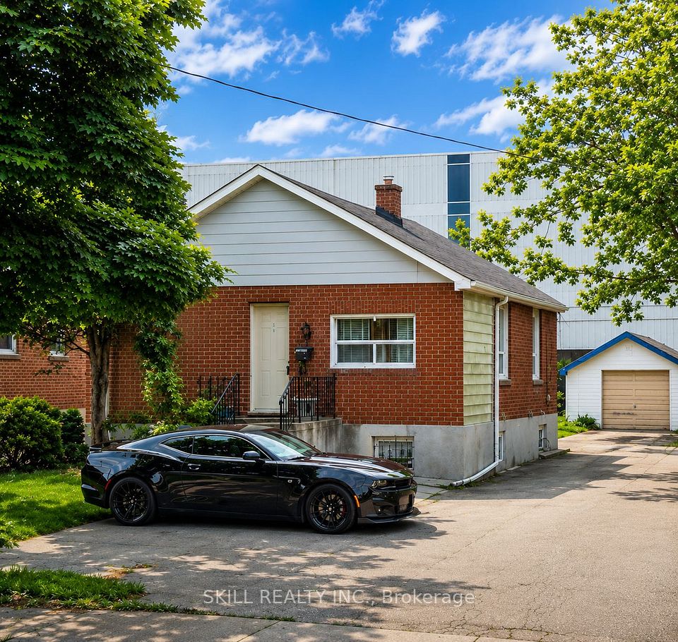 165 Thirtieth Street, Toronto, ON M8W 3C3 at 165 Thirtieth Street, Toronto, ON M8W 3C3, Toronto W06, ON, M8W 3C3