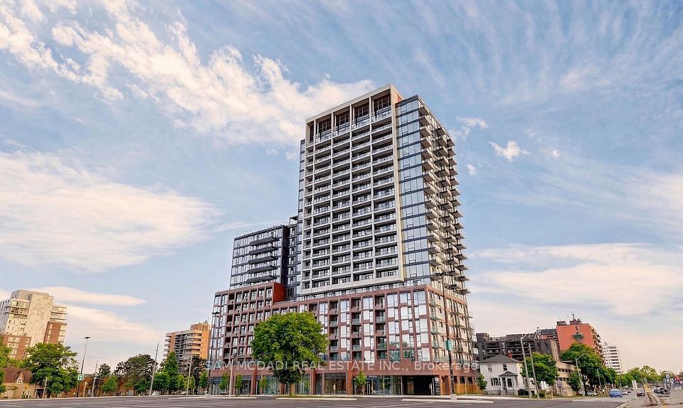 Condo Apartment at 28 Ann Street E 301, Mississauga, ON L5G 0E1, Mississauga