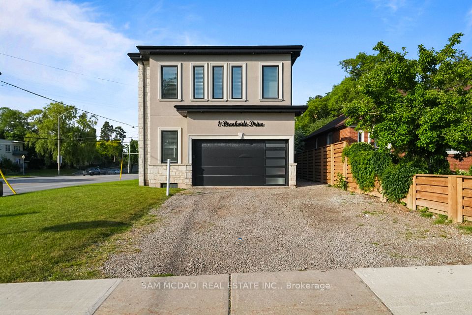 Detached at 1 Brookside Drive, Mississauga, ON L5M 1H2, Mississauga
