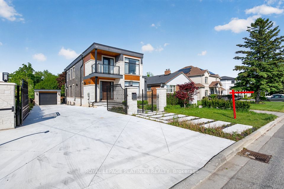 7 Arch Road, Mississauga, ON L5M 1M4 at 7 Arch Road, Mississauga, ON L5M 1M4, Mississauga, ON, L5M 1M4