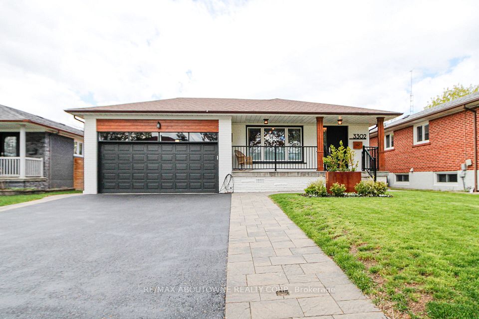 3302 Cardross Road, Mississauga, ON L4X 2N2 at 3302 Cardross Road, Mississauga, ON L4X 2N2, Mississauga, ON, L4X 2N2