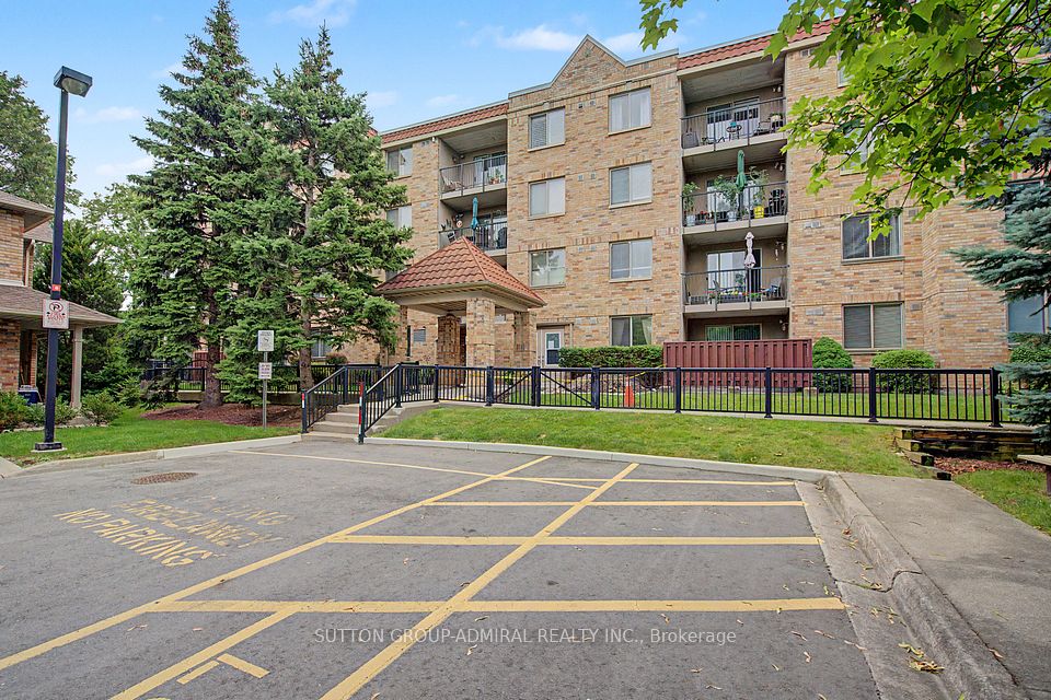 3499 Upper Middle Road 311, Burlington, ON L7M 4M7 at 3499 Upper Middle Road 311, Burlington, ON L7M 4M7, Burlington, ON, L7M 4M7