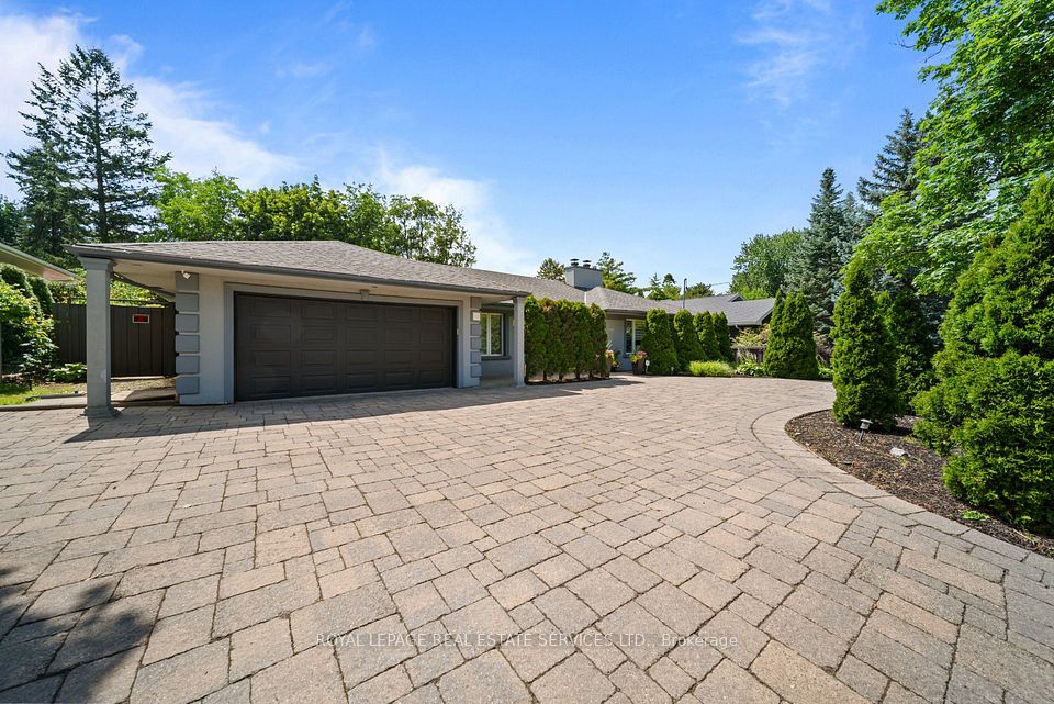 1592 Islington Avenue, Toronto, ON M9A 3M6 at 1592 Islington Avenue, Toronto, ON M9A 3M6, Toronto W08, ON, M9A 3M6