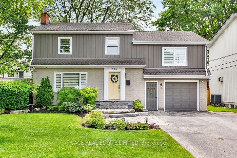 2194 Yorkshire Crescent, Burlington, ON L7R 1V7 at 2194 Yorkshire Crescent, Burlington, ON L7R 1V7, Burlington, ON, L7R 1V7