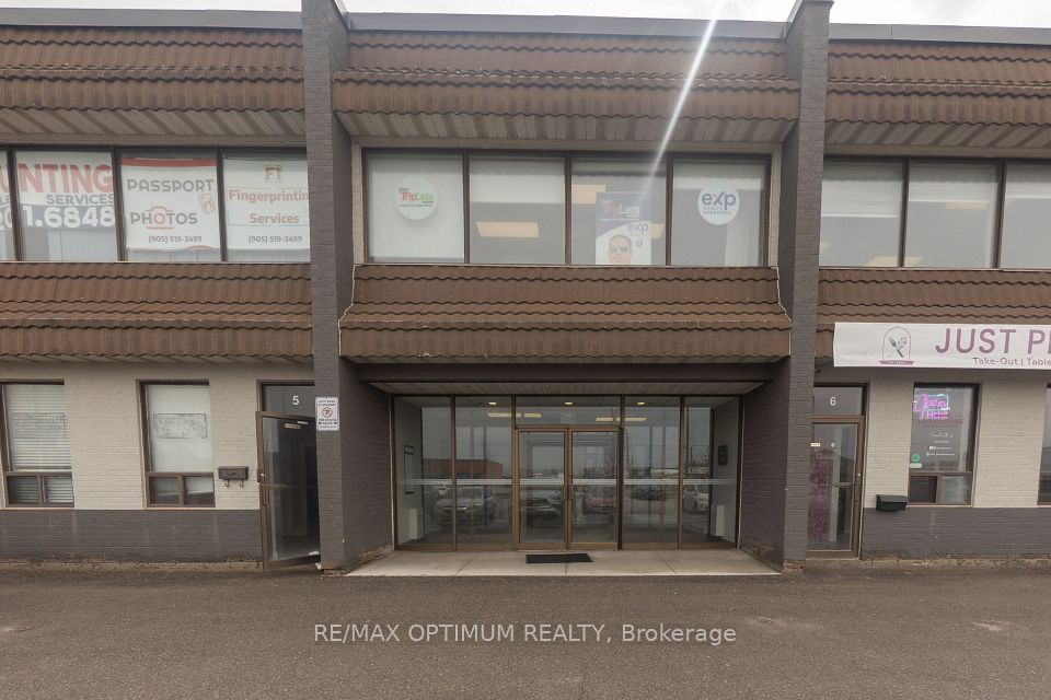 50 Steeles Avenue E 213, Milton, ON L9T 4W9