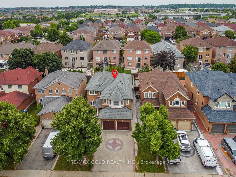 72 Rainforest Drive, Brampton, ON L6R 1B1 at 72 Rainforest Drive, Brampton, ON L6R 1B1, Brampton, ON, L6R 1B1