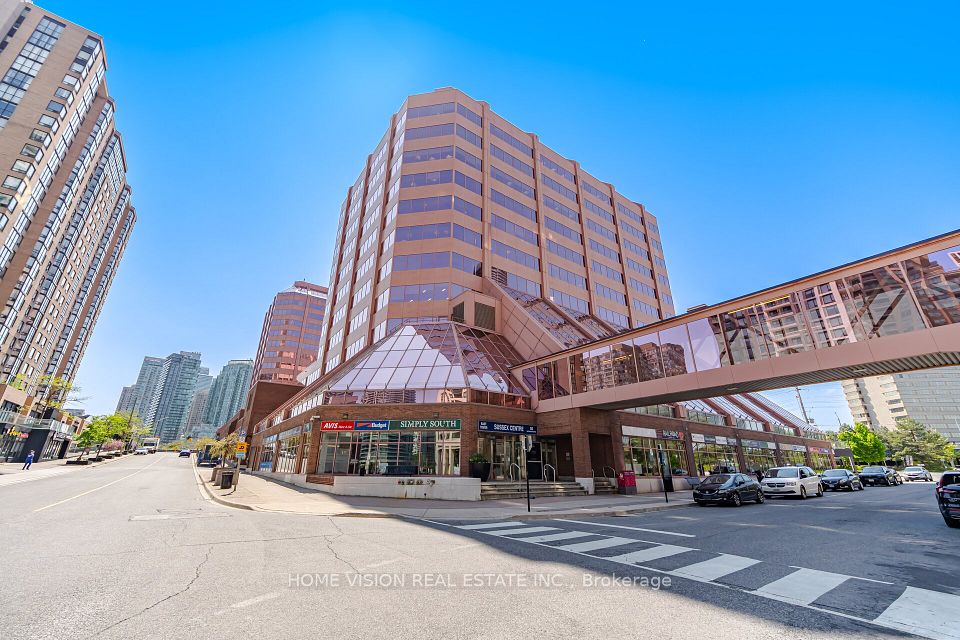 50 Burnhamthorpe Road W 106, Mississauga, ON L5B 3C3